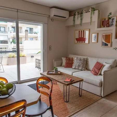 Apartment Gallery House In Itea-delphi Itea