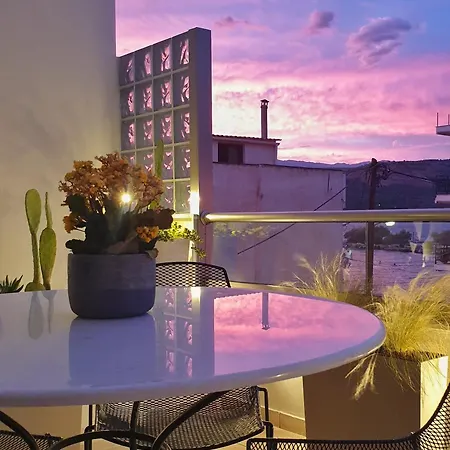 Gallery House In Itea-delphi Апартаменты Итеа