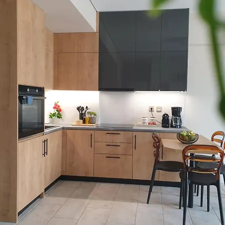 Gallery House In Itea-delphi Apartment *