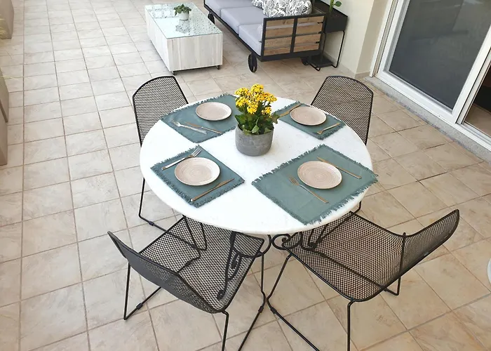 Appartamento Gallery House In Itea-delphi