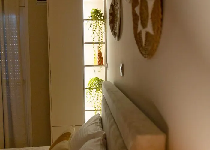 Gallery House In Itea-delphi Itea